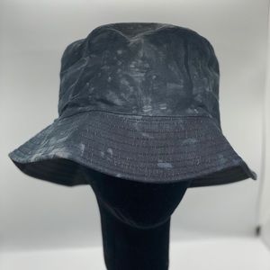 Bucket hat tie dye